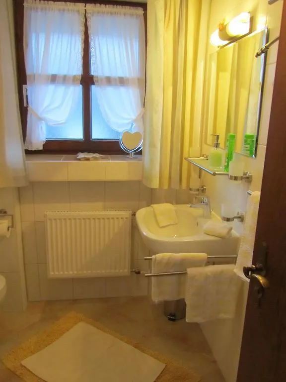 Apartment Landhaus Sailer Mittenwald Germany