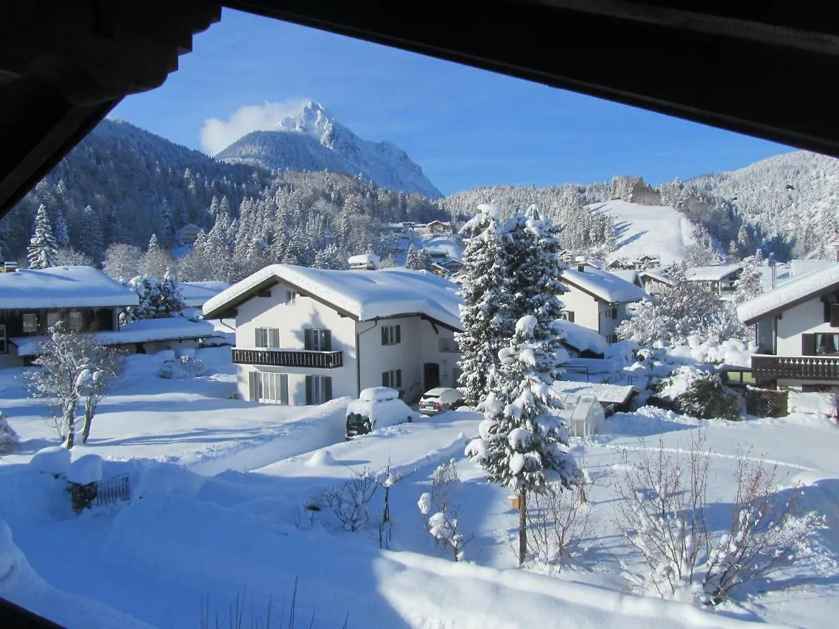 Apartment Landhaus Sailer Mittenwald